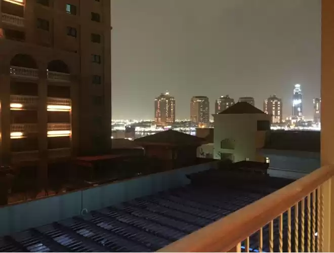 Wohn Klaar eigendom 1 Schlafzimmer S/F Wohnung  zu vermieten in Al Sadd , Doha #7402 - 1  image 